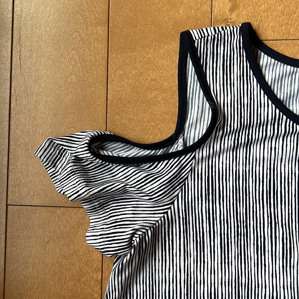 Cold Shoulder Dress - Picture 3 of 3